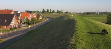 Flood Protection Dyke, River Elbe